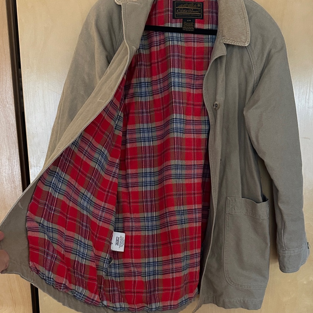 Eddie Bauer Tan Cotton Barn Jacket with Red Plaid Lining - Picture 3 of 15